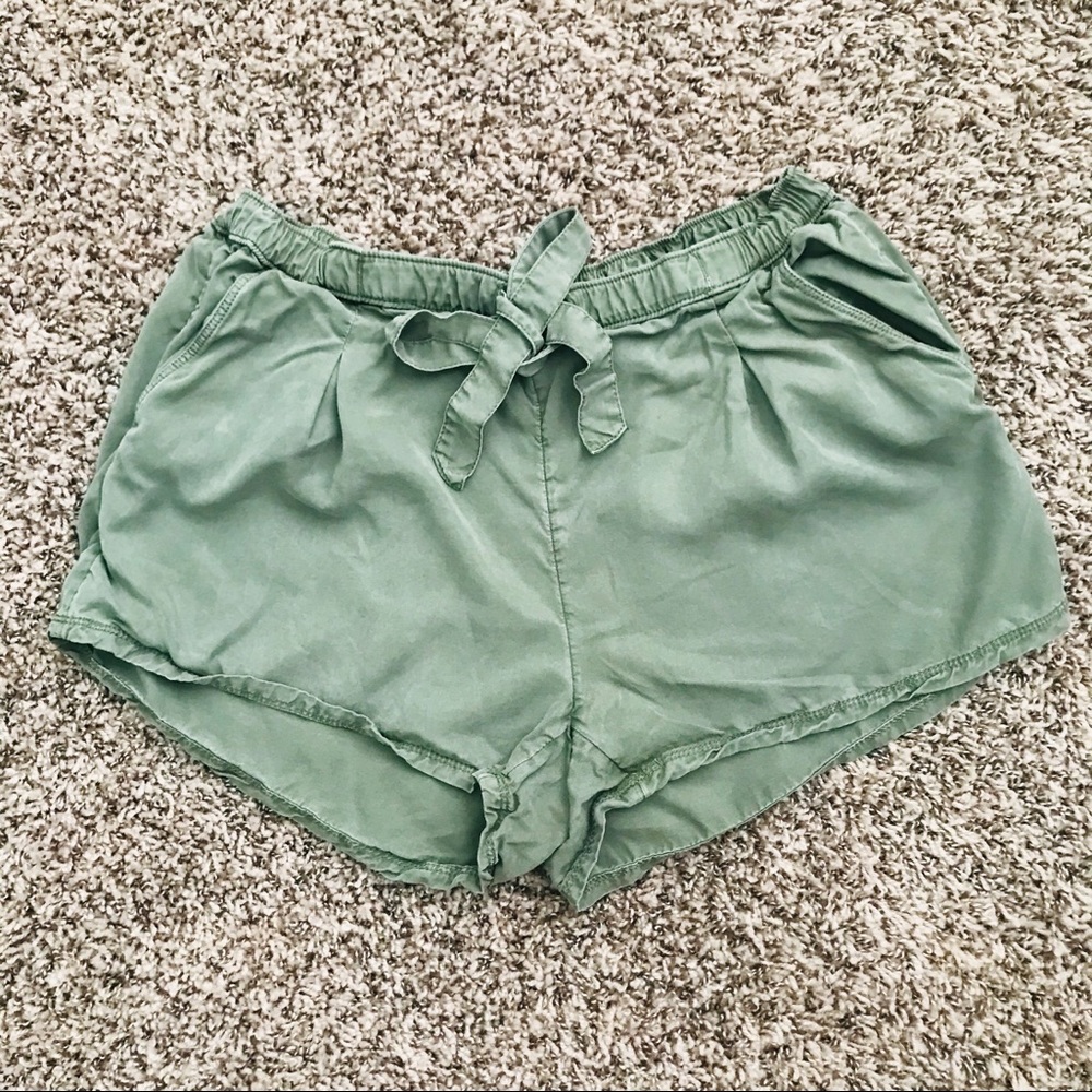 🦄American Eagle Shorts